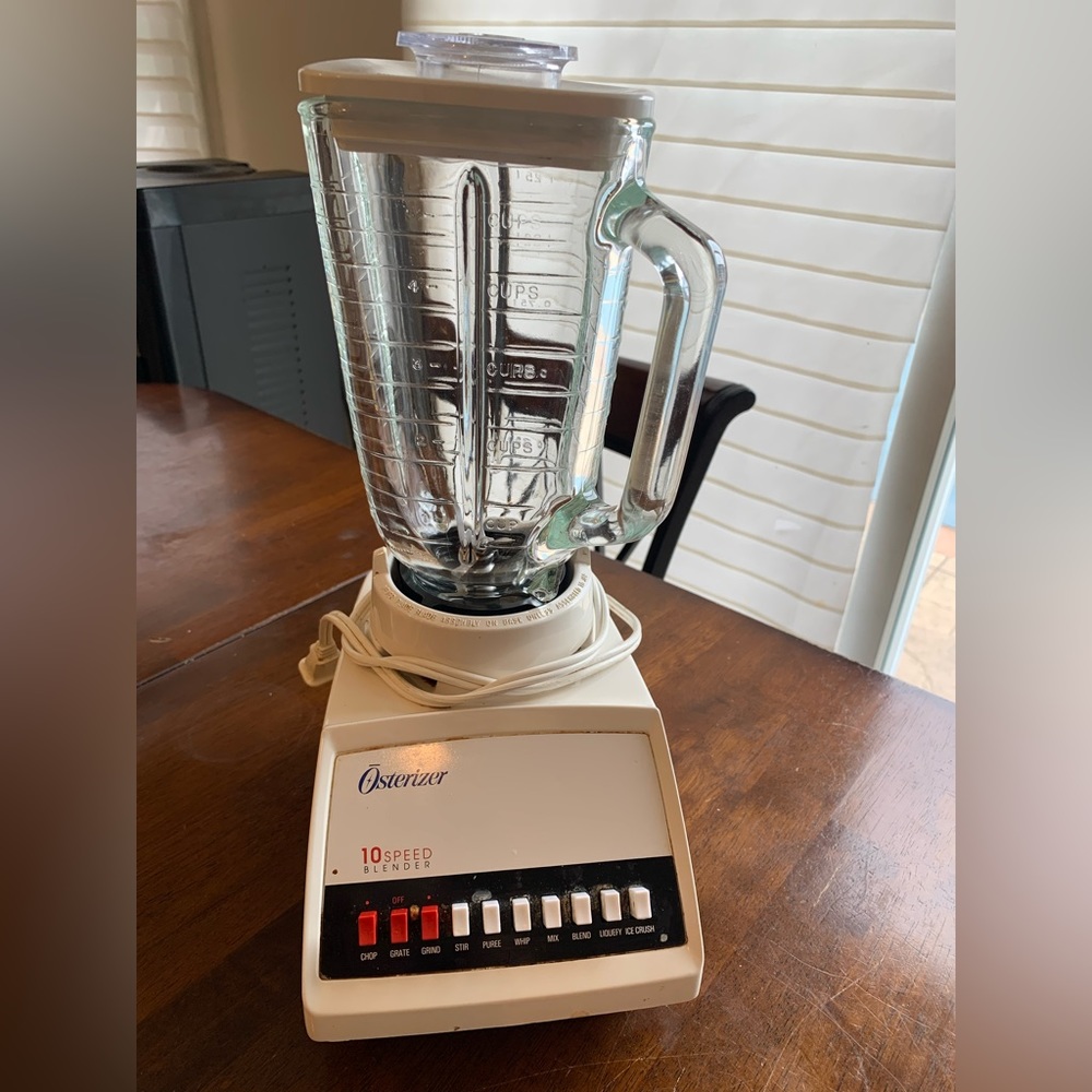 10-Speed-Osterizer Blender and Food Processor with attachments